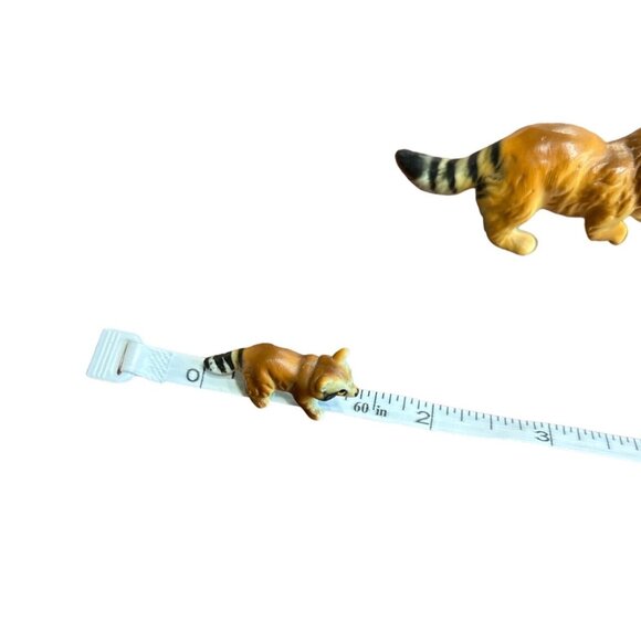 Vintage Handcrafted Miniature Raccoon Mama & Babies Figurine Set - Picture 6 of 6